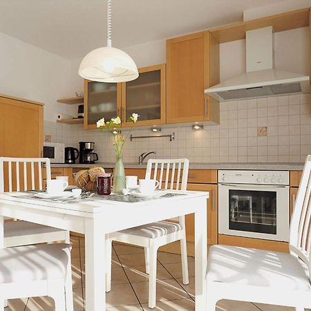 Ferienwohnung Alte Reihe 10 - Silbermöwe 1 Ostseeheilbad Ostseeheilbad Zingst Exterior foto